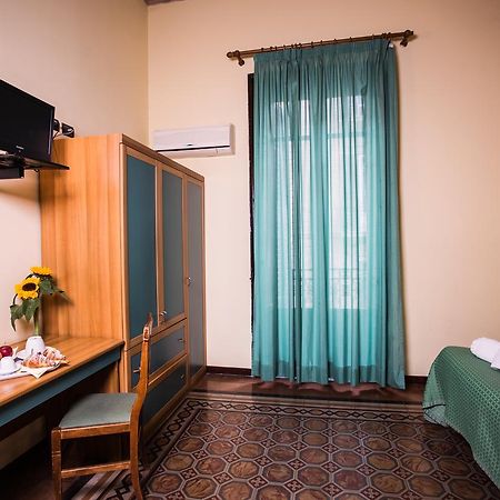 Hotel Italia باليرمو المظهر الخارجي الصورة